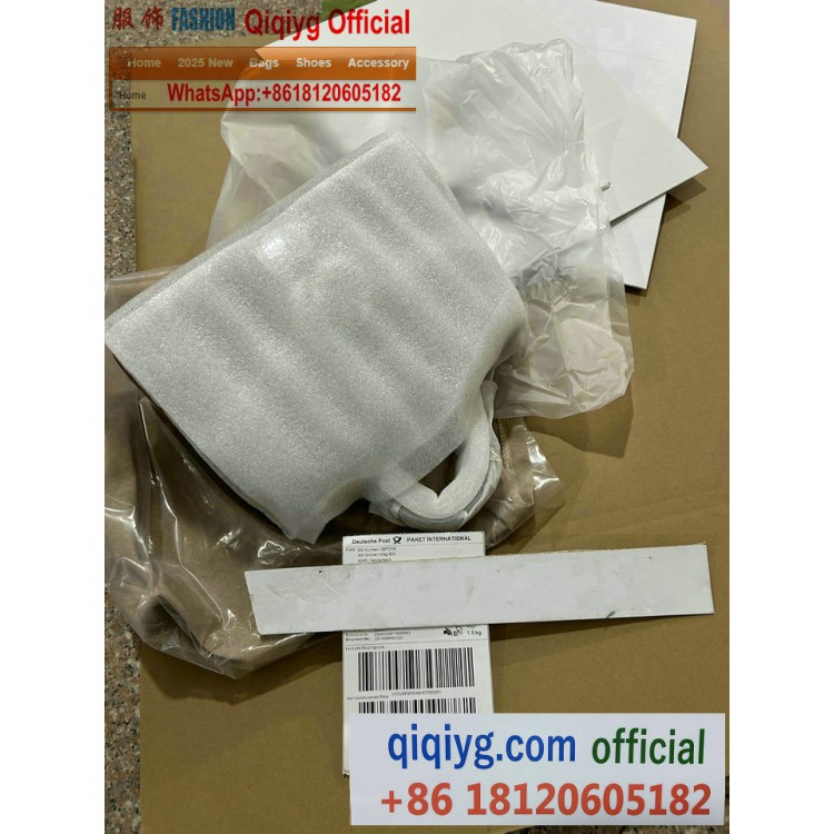 qiumishijie.x.yupoo.com | qiqi fashion website | qiqiyg.com Official